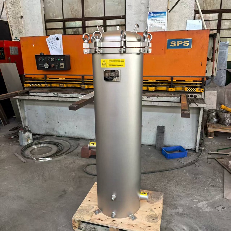 XSS1640-3504.jpg XSS1640-3504.jpg